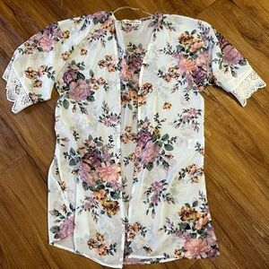 Wallflower Floral Kimono with Lace Detail